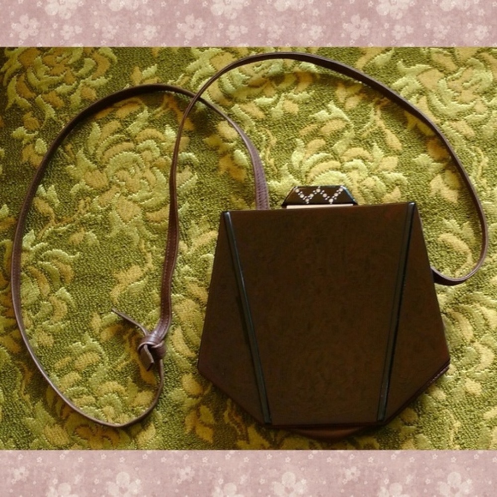 LAST CHANCE!Vintage 70s Lucite Barbara Bolan Purse